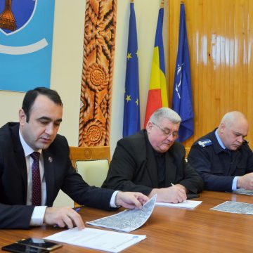 VIDEO | Restricții impuse în Maramureș, din cauza pestei porcine africane diagnosticată în județul Bistrița-Năsăud VIDEO | Restricții impuse în Maramureș, din cauza pestei porcine africane diagnosticată în județul Bistrița-Năsăud