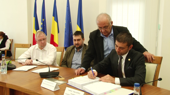 Video|S-a semnat contractul de proiectare și execuție pentru Drumul Nordului