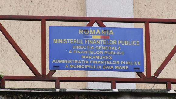 VIDEO | Harnici ca furnicile când e vorba să strângă bani VIDEO | Harnici ca furnicile când e vorba să strângă bani