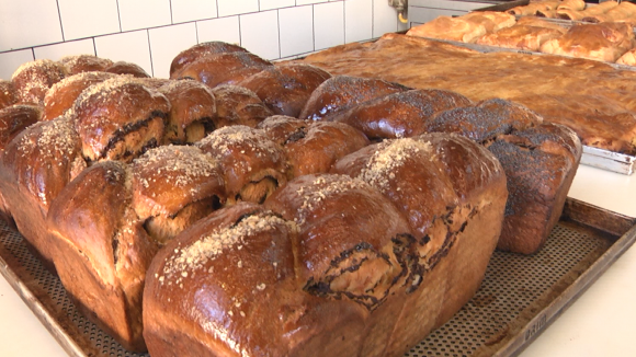 Video|Produsele de patiserie, la mare căutare. Dar să fie cu ingrediente proaspete! Video|Produsele de patiserie, la mare căutare. Dar să fie cu ingrediente proaspete!