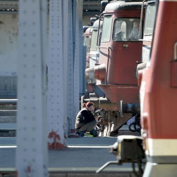 Noul ministru al Transporturilor vrea schimbarea şefului CFR Călători Noul ministru al Transporturilor vrea schimbarea şefului CFR Călători