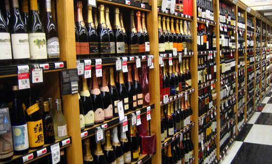 Sfaturile unui somelier român despre cum alegem un vin bun Sfaturile unui somelier român despre cum alegem un vin bun