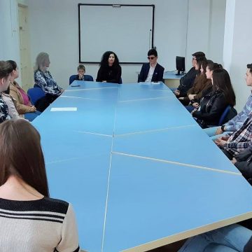 Video|Proiectul ”Arta de a conduce”, în licee Video|Proiectul ”Arta de a conduce”, în licee
