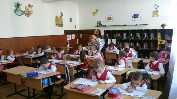 VIDEO | Cum e cu înscrierile în învățământul primar pentru viitorul an școlar VIDEO | Cum e cu înscrierile în învățământul primar pentru viitorul an școlar