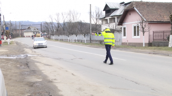 Video|Controale în Sighet privind folosirea centurii de siguranță Video|Controale în Sighet privind folosirea centurii de siguranță