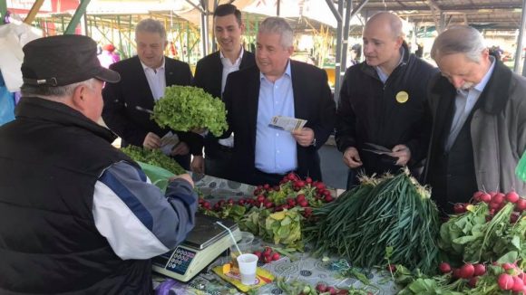 VIDEO | Europarlamentarul PNL Daniel Buda, la discuții cu maramureșenii