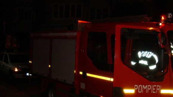 Video|Două persoane rănite, în urma unui incendiu în Călinești Video|Două persoane rănite, în urma unui incendiu în Călinești