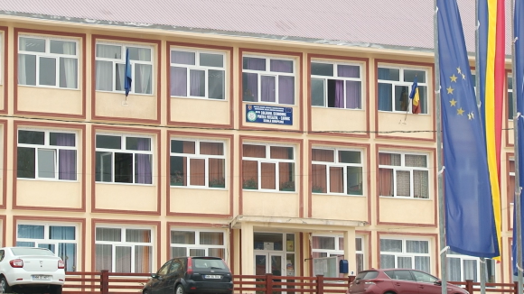 VIDEO | Veste bună: se modernizează școlile din Cavnic