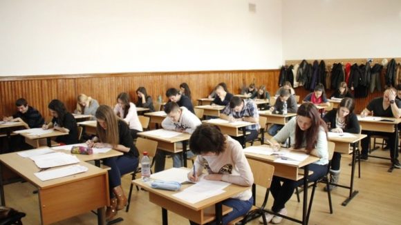 Rezultatele simulării la bacalaureat, câte note sub 5 au fost și câte de 10