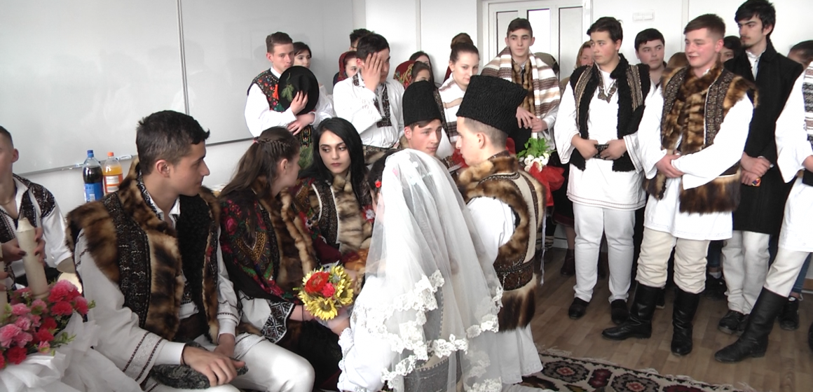 Video|Ziua Femeii, sărbătorită printr-o manifestare inedită la Liceul Tehnologic Marmația