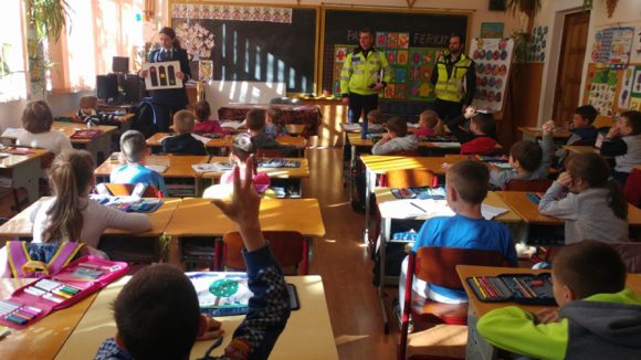 Video|Cinci zile altfel pentru polițiști Video|Cinci zile altfel pentru polițiști