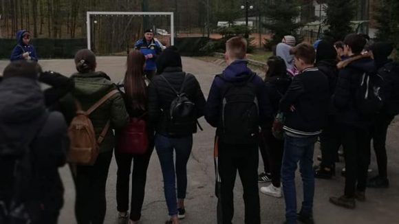 VIDEO | Elevi la întâlnire cu jandarmii