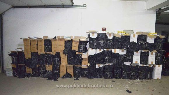 VIDEO|Peste 34.000 de pachete cu țigări de contrabandă confiscate VIDEO|Peste 34.000 de pachete cu țigări de contrabandă confiscate
