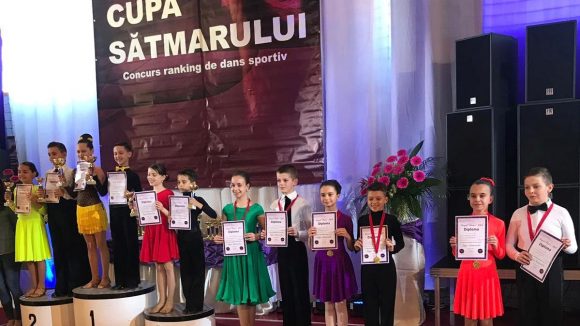 Video|Cinci medalii pentru sportivii de la Prodance la Cupa Sătmarului Video|Cinci medalii pentru sportivii de la Prodance la Cupa Sătmarului