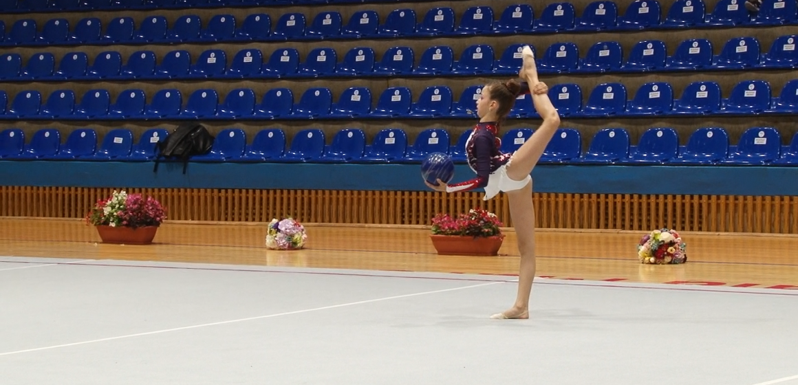 VIDEO | Trei zile de gimnastică ritmică in Baia Mare