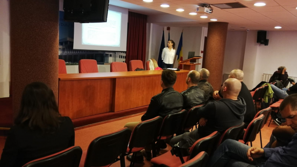 Deținătorii de detectoare de metale, la întâlnire cu polițiștii Deținătorii de detectoare de metale, la întâlnire cu polițiștii