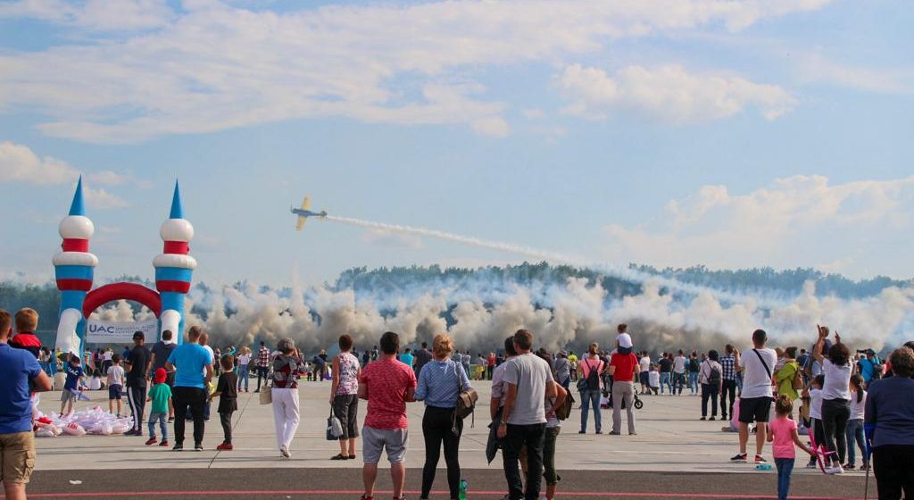 Spectacol aviatic la ”Maramureș Air Show 2019” Spectacol aviatic la ”Maramureș Air Show 2019”