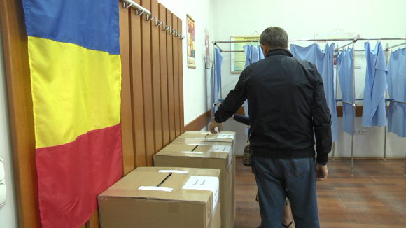 Video|Prezența la vot în Maramureș la europarlamentare și referendum