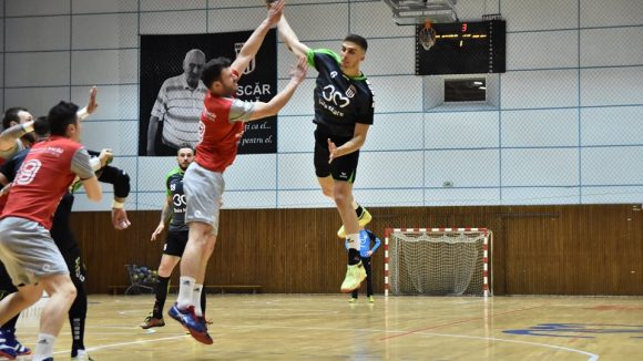 VIDEO | Minaur învinge CSM Bacău și scapă de barajul pentru rămânerea în Liga Zimbrilor VIDEO | Minaur învinge CSM Bacău și scapă de barajul pentru rămânerea în Liga Zimbrilor