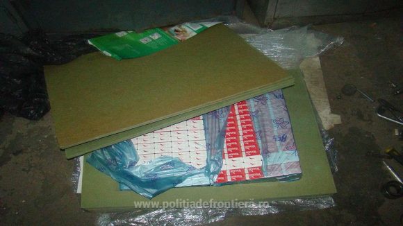 Țigări de contrabandă găsite în 3 mașini Țigări de contrabandă găsite în 3 mașini