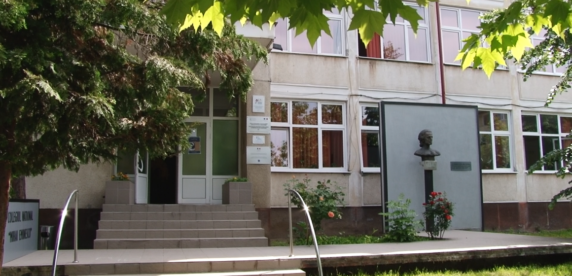 Absolvenții de liceu au intrat în febra bacalaureatului