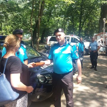 Portofel găsit de jandarmi Portofel găsit de jandarmi