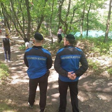 Drumeţii montane în siguranţă Drumeţii montane în siguranţă