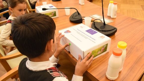 Proiectul ” Beneficiile laptelui și produselor lactate în alimentația copilului” și-a desemnat câștigătorii Proiectul ” Beneficiile laptelui și produselor lactate în alimentația copilului” și-a desemnat câștigătorii