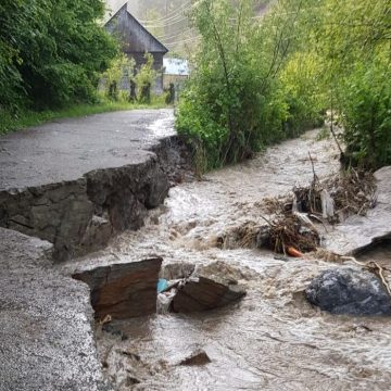 Video|Ce pagube au produs fenomenele meteorologice periculoase înregistrate în Maramureș în luna mai