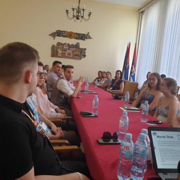 Delegația Maramureșului prezentă la Novi Sad se implică în programul evenimentului AER Summer Academy Serbia 2019