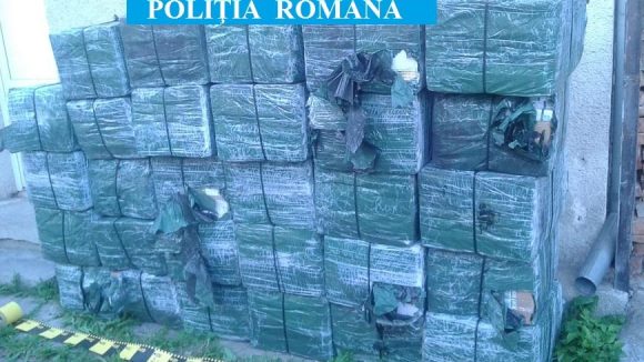 21.500 pachete cu ţigări de contrabandă confiscate de poliţiştii maramureșeni
