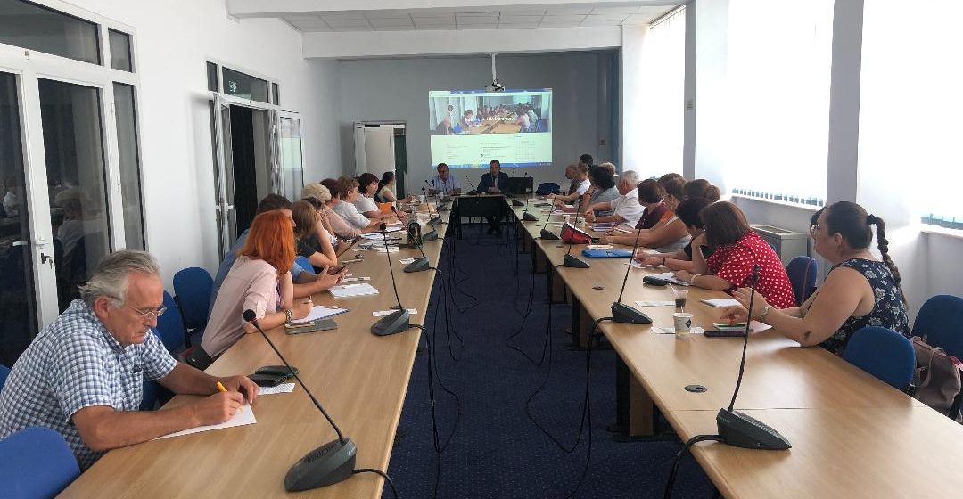 Discuții despre legislația muncii la Cafeneaua Oamenilor de Afaceri Discuții despre legislația muncii la Cafeneaua Oamenilor de Afaceri
