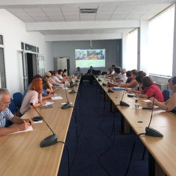 Discuții despre legislația muncii la Cafeneaua Oamenilor de Afaceri