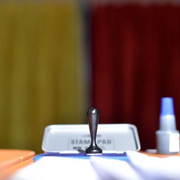 AEP: Alegerile prezidenţiale vor avea loc pe 10 noiembrie, primul tur, şi 24 noiembrie al doilea tur AEP: Alegerile prezidenţiale vor avea loc pe 10 noiembrie, primul tur, şi 24 noiembrie al doilea tur