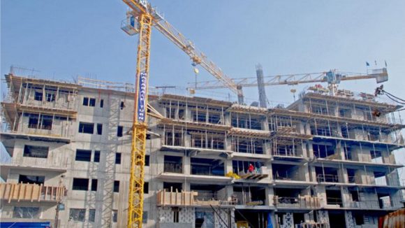 Peste 400 de infracțiuni și mai mult de 500 de amenzi în prima parte a anului în domeniul construcțiilor de locuințe