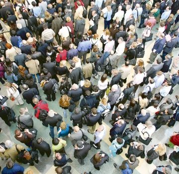Studiu INSSE: Populaţia rezidentă tânără va scădea aproape la jumătate până în 2060 Studiu INSSE: Populaţia rezidentă tânără va scădea aproape la jumătate până în 2060