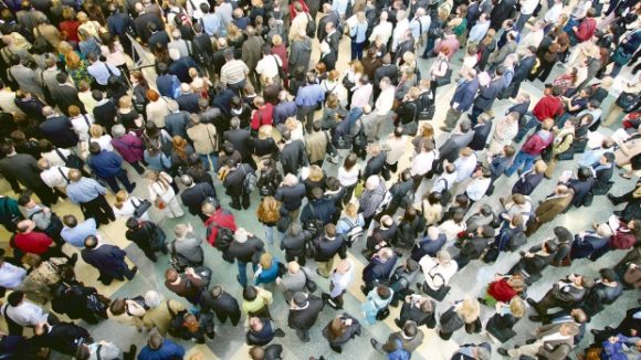 Studiu INSSE: Populaţia rezidentă tânără va scădea aproape la jumătate până în 2060