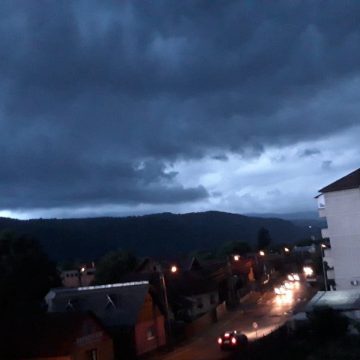 Cod portocaliu de ploi torențiale în Maramureș Cod portocaliu de ploi torențiale în Maramureș
