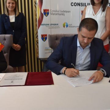 Ministrul Turismului a fost la Borșa pentru a semna proiectul de finanțare a telegondolei și a pârtiei olimpice Ministrul Turismului a fost la Borșa pentru a semna proiectul de finanțare a telegondolei și a pârtiei olimpice