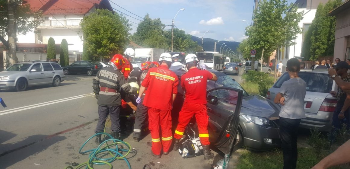 (FOTO) Accident grav în Baia Mare (FOTO) Accident grav în Baia Mare