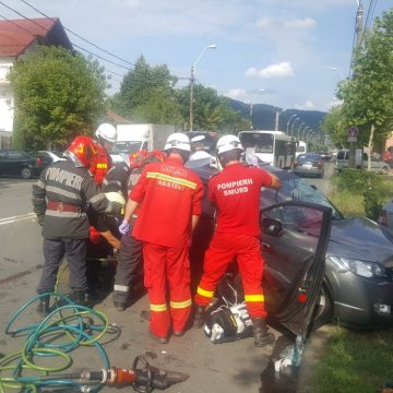 (FOTO) Accident grav în Baia Mare (FOTO) Accident grav în Baia Mare