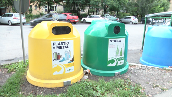 VIDEO | Sighetenii sunt îndemnați să colecteze selectiv gunoiul