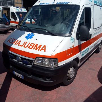 S-a urcat la volan fără să aibă permis și a accidentat un copil S-a urcat la volan fără să aibă permis și a accidentat un copil
