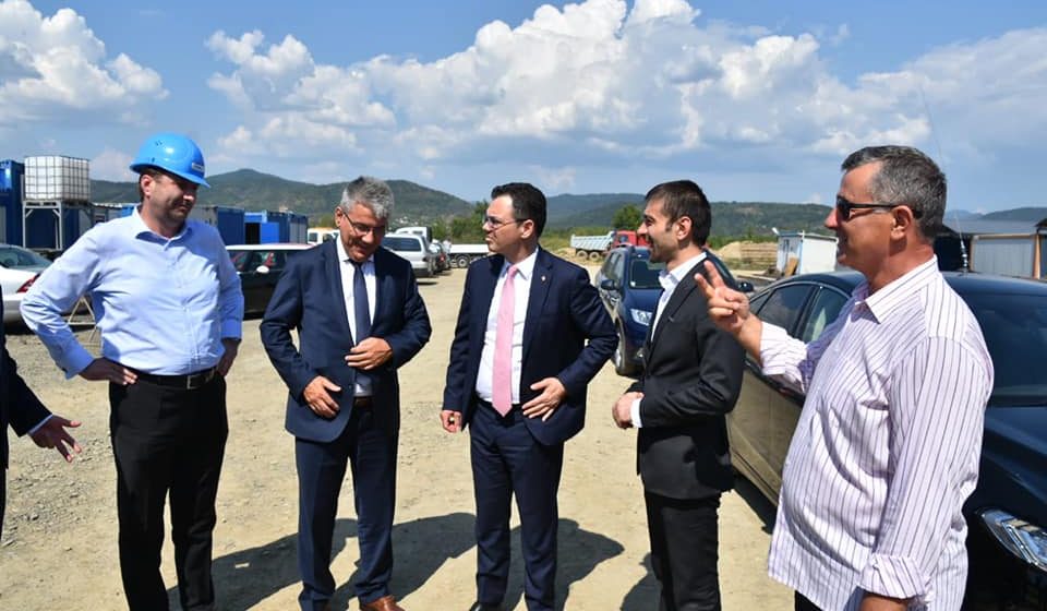 Miniștri ai Guvernului Dăncilă – vizită la investiția de 140 de milioane de euro derulată la Tăuții Măgherăuș de UAC