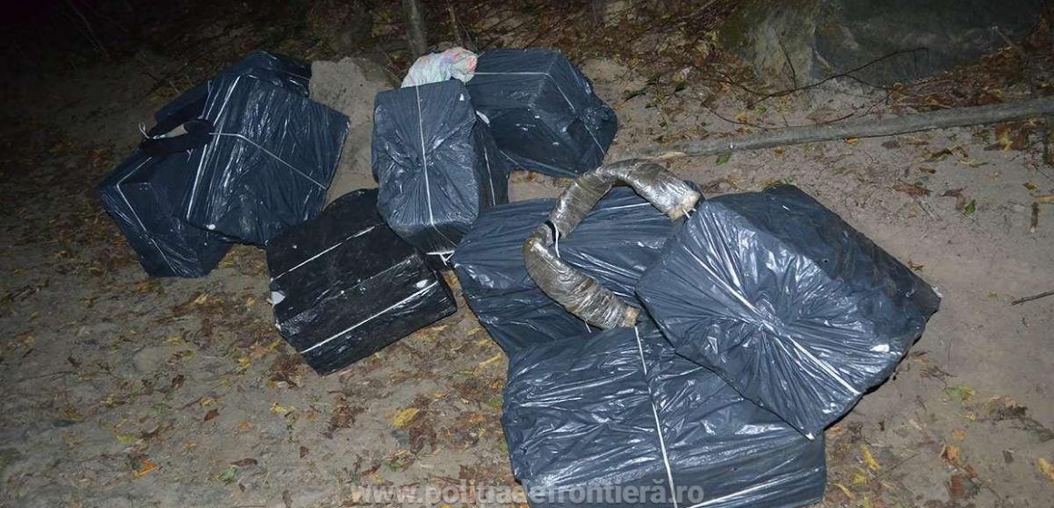 VIDEO | Contrabandist prins de ucraineni după ce și-a lăsat țigările în România