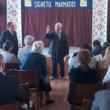 La Centrul Cultural Sighetu Marmației a fost lansată cartea „Folclor muzical din Petrova Maramureșului”a profesorului Gheorghe Pop
