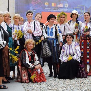 ”Șezătoare de poveste”la Călinești
