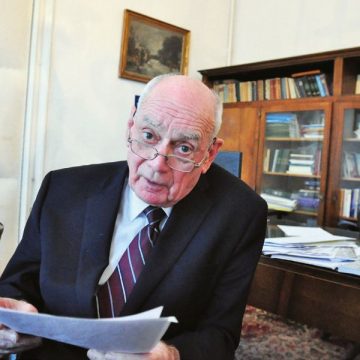 Academicianul Emil Burzo va fi cetățean de onoare al Maramureșului