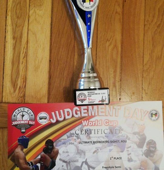 Tinerii sportivi au reprezentat Sighetu Marmației cu mândrie la Cupa Mondiala Judgement Day Tinerii sportivi au reprezentat Sighetu Marmației cu mândrie la Cupa Mondiala Judgement Day