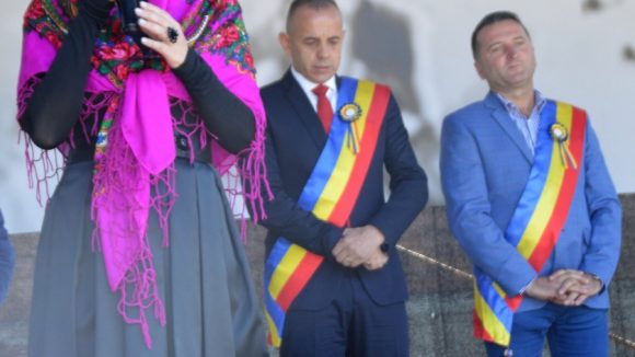 Consiliul Județean Maramureș, partener în organizarea celei de-a II-a ediții a Festivalului ”Duminica la Glod” Consiliul Județean Maramureș, partener în organizarea celei de-a II-a ediții a Festivalului ”Duminica la Glod”